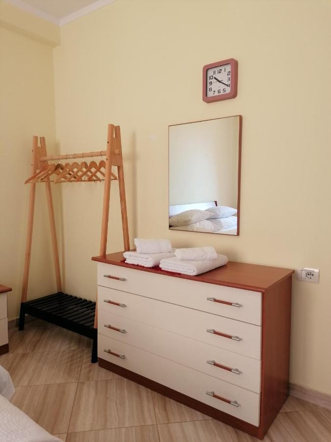 Holiday Center Apartment شكودر المظهر الخارجي الصورة